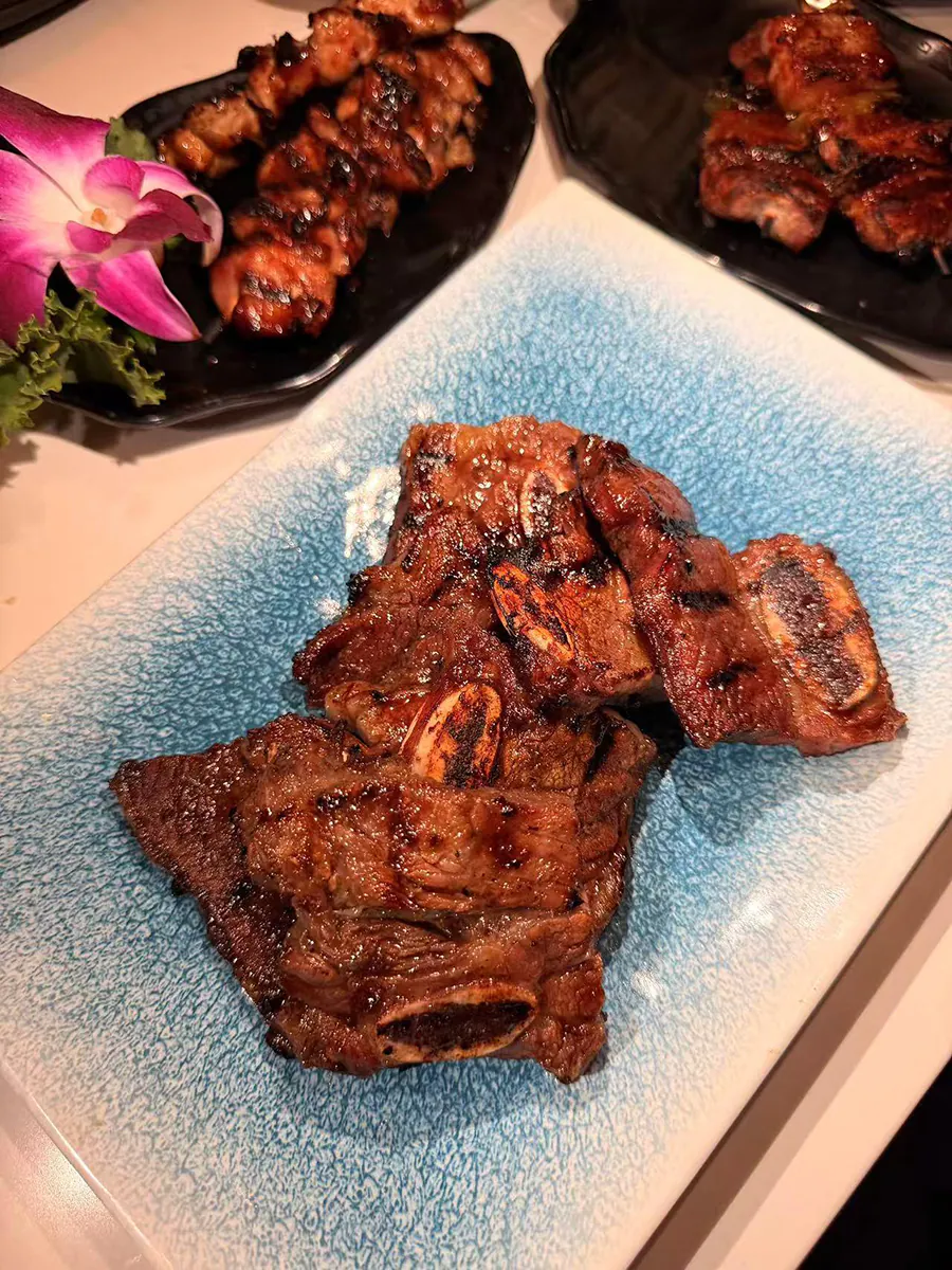 Grilled Short Ribs at Hanami Sushi，a Asian Restaurant in Austin